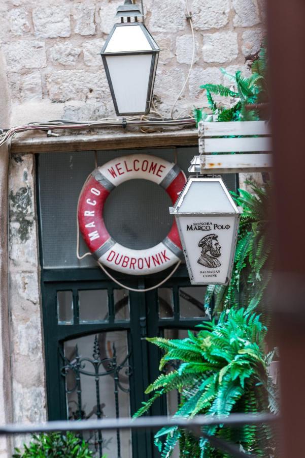 The Ragusa Arms Exterior photo