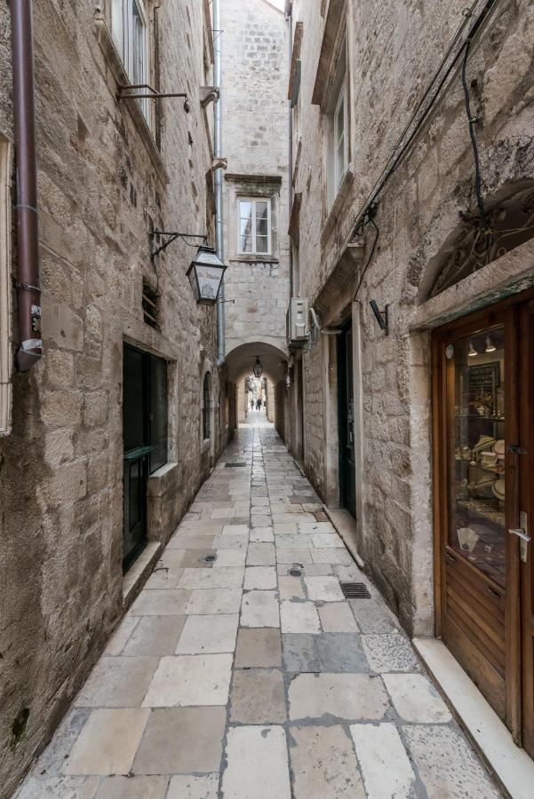 The Ragusa Arms Exterior photo